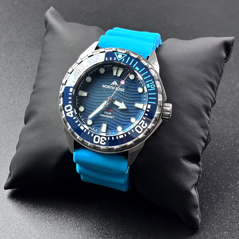 NORTH EDGE 2026 Yeni TRITON Gü - Solar Powered Watch incelemesi ve fiyatı