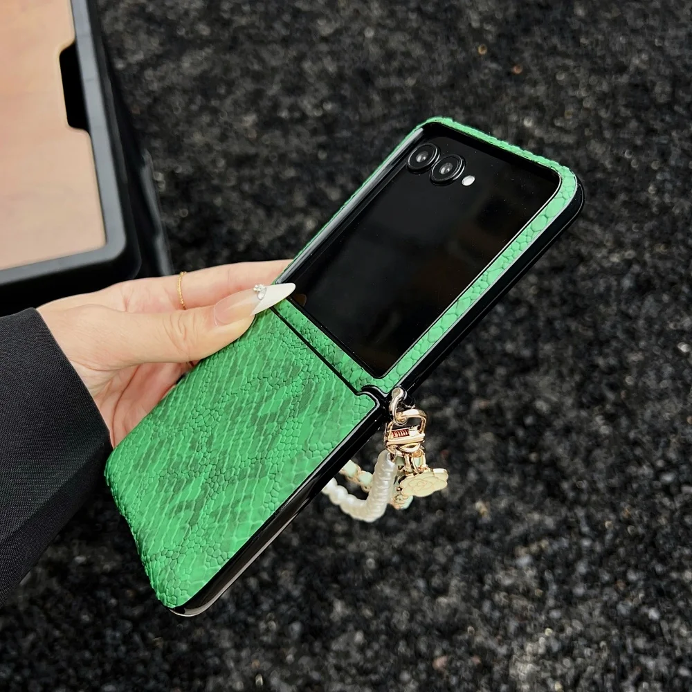 Samsung Galaxy Z Flip 7 6 5 4  - Samsung Galaxy Strap incelemesi ve fiyatı
